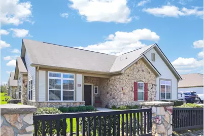 102 Colonial Woods Drive, Mount Vernon, OH 43050 - Photo 1