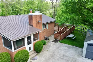 121 Leasure Rd, Chillicothe, OH 45601 - Photo 1