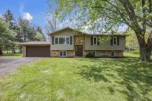 389 20 Grand Rd SW, Pataskala, OH 43062 - Photo 1