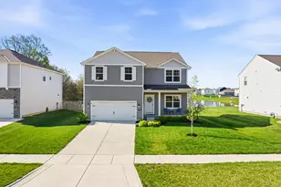 203 Beaman Gates Dr SW, Granville, OH 43023 - Photo 1