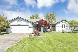 2536 Youngs Grove Rd, Columbus, OH 43231 - Photo 1
