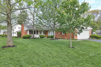 418 Pittsfield Drive, Worthington, OH 43085 - Photo 1