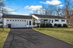 201 Laverne Dr, Newark, OH 43055 - Photo 1