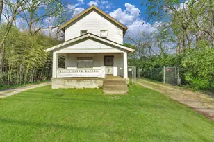 1510 Brentnell Ave, Columbus, OH 43219 - Photo 1