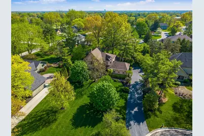 8642 Hawick Court S, Dublin, OH 43017 - Photo 1