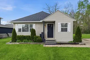 227 Crystal Ave, Mount Vernon, OH 43050 - Photo 1