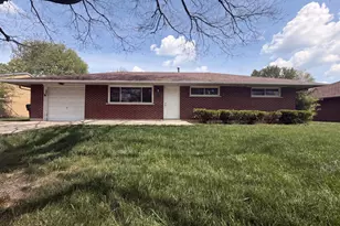 924 Miriam Dr W, Columbus, OH 43204 - Photo 1