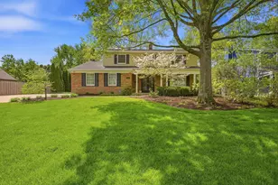 1955 Rosebery Dr, Upper Arlington, OH 43220 - Photo 1
