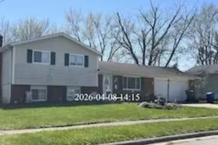 3461 Dillward Dr, Columbus, OH 43219 - Photo 1