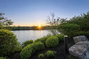 1370 Lake Shore Dr, Columbus, OH 43204 - Photo 1