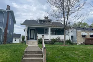 747 Malvern Ave, Columbus, OH 43219 - Photo 1