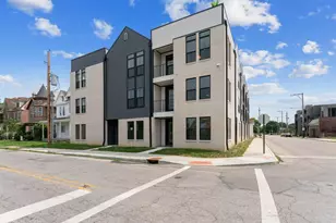 160 Wilson Ave, Columbus, OH 43205 - Photo 1