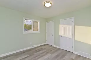 2087 Seaforth Pl, Columbus, OH 43232 - Photo 18