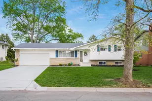 1016 Kennington Ave, Columbus, OH 43220 - Photo 1