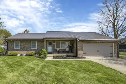 185 Hawthorne Drive SE, Washington Court House, OH 43160 - Photo 1