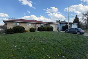 5644 Hazelwood Rd, Columbus, OH 43229 - Photo 1