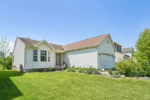 5697 Silver Spurs Ln, Galloway, OH 43119 - Photo 1