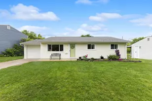 4550 Paxton Dr S, Hilliard, OH 43026 - Photo 1