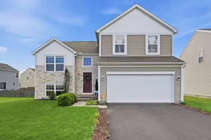 2439 Angelfire Dr, Grove City, OH 43123 - Photo 1