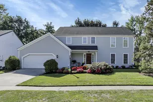 1091 Cross Country Dr, Columbus, OH 43235 - Photo 1