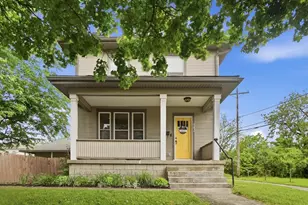 982 Olmstead Ave, Columbus, OH 43201 - Photo 1