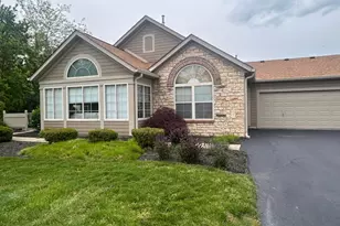 855 Lambton Cir W, Lancaster, OH 43130 - Photo 1