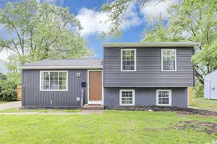 2949 Fleet Rd, Columbus, OH 43232 - Photo 1