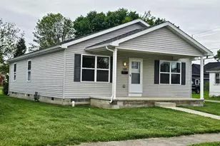 120 N Oakland Ave, Washington Court House, OH 43160 - Photo 1