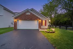 5183 Baker Ridge Dr, Columbus, OH 43228 - Photo 1
