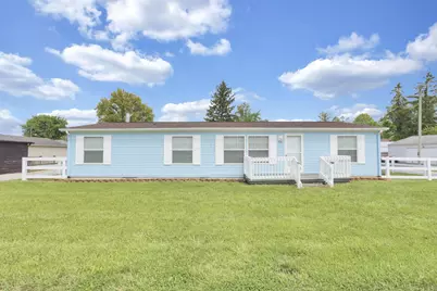139 Myers Avenue, Buckeye Lake, OH 43008 - Photo 1
