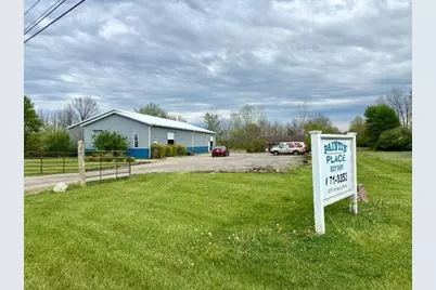 5076 Harrisburg Pike, Grove City, OH 43123 - Photo 1