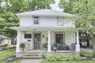 319 Summit St, Granville, OH 43023 - Photo 1