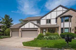 8642 Craigston Ct, Dublin, OH 43017 - Photo 1
