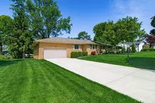 3849 Lyon Dr, Columbus, OH 43220 - Photo 1