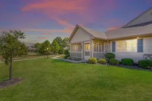 117 Pioneer Cir, Pickerington, OH 43147 - Photo 1