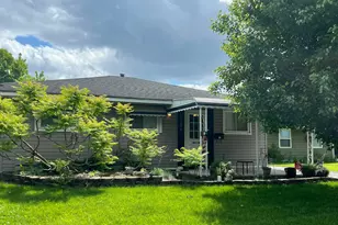 3286 Hilock Pl, Columbus, OH 43207 - Photo 1