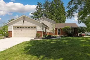 514 Hawthorne Pl, Reynoldsburg, OH 43068 - Photo 1