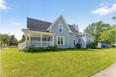304 W 7th Street, Marysville, OH 43040 - Photo 1