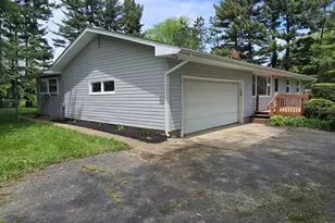 106 Sharon Heights Rd SW, Pataskala, OH 43062 - Photo 1