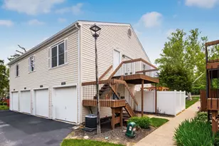 3051 Jersey Dr, Columbus, OH 43204 - Photo 1