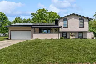276 Muskingum Dr, Columbus, OH 43230 - Photo 1