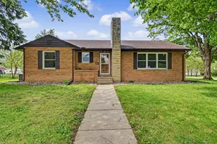 885 W Perry St, Bucyrus, OH 44820 - Photo 1