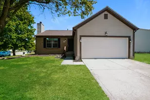 2274 Lockamy Ct, Grove City, OH 43123 - Photo 1