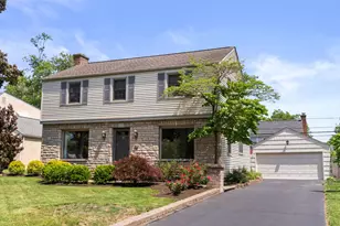 2762 Tremont Rd, Columbus, OH 43221 - Photo 1