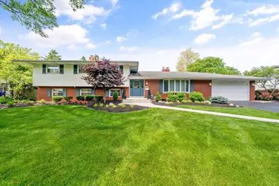 2869 N Star Road, Columbus, OH 43221 - Photo 1