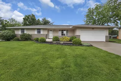 6174 Chinaberry Drive, Columbus, OH 43213 - Photo 1