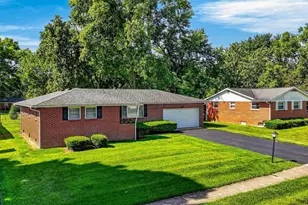 4715 Harbor Blvd, Columbus, OH 43232 - Photo 1