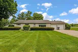 18 Whipkey Dr, Granville, OH 43023 - Photo 1
