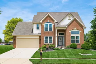 2409 Parklawn Dr, Lewis Center, OH 43035 - Photo 1