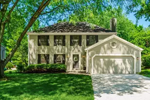 814 Black Gold Ave, Gahanna, OH 43230 - Photo 1